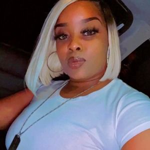 Meet your Posher, Tiara